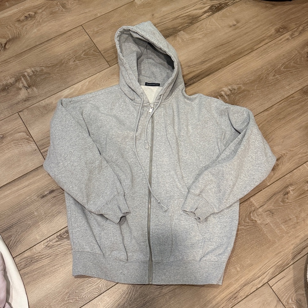 Brandy Melville Gray Hoodie Sweater